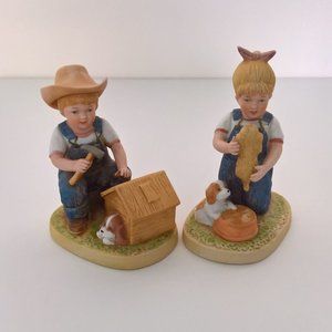 HomCo Denim Days #1503 Puppy Love Pottery Figurines Set of 2